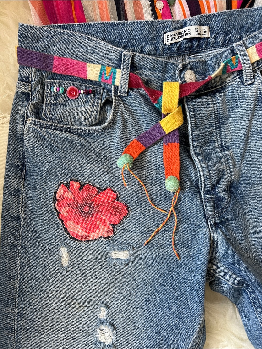 ZARA • Boho Embellished Bleached Cuff Distressed Jeans w. Bead & Floral Detail - Picture 5 of 16